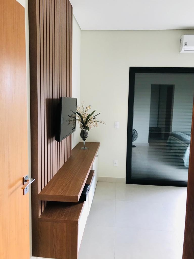 Casa à venda com 3 quartos, 217m² - Foto 26