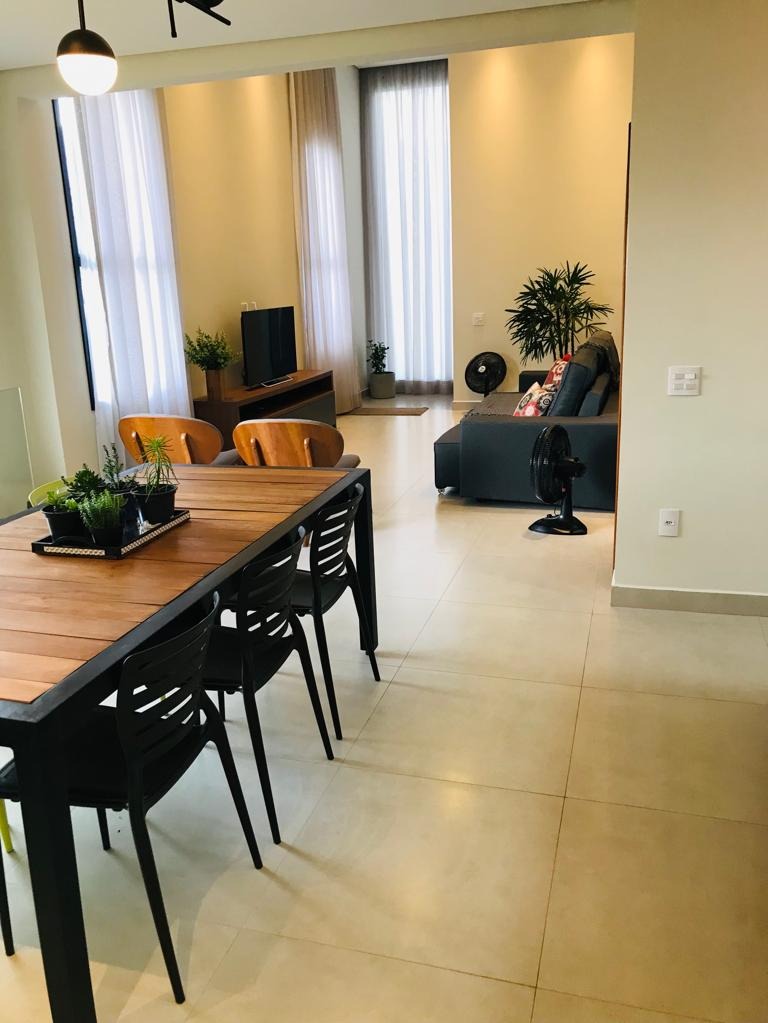 Casa à venda com 3 quartos, 217m² - Foto 19