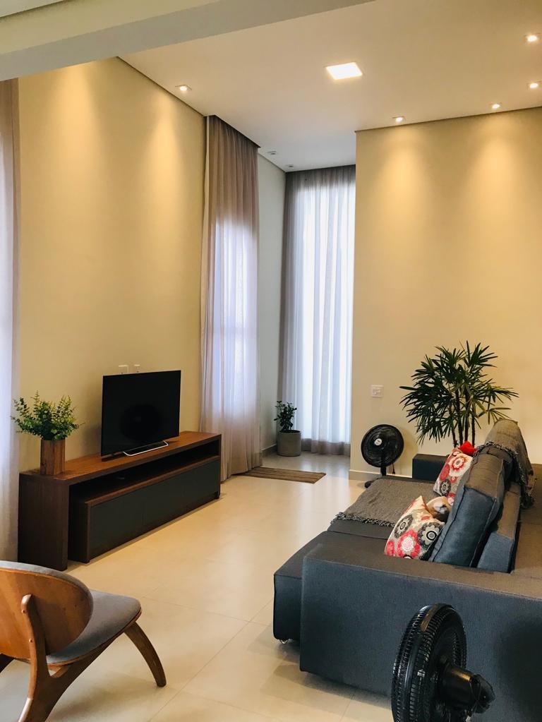 Casa à venda com 3 quartos, 217m² - Foto 6