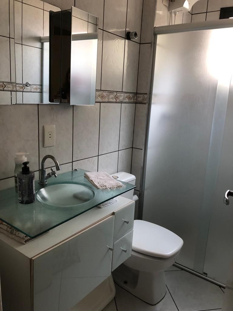 Apartamento à venda com 2 quartos, 70m² - Foto 18