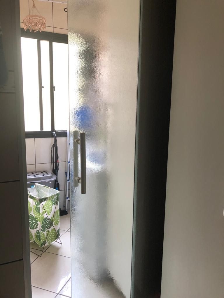 Apartamento à venda com 2 quartos, 70m² - Foto 25