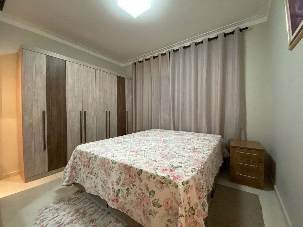 Apartamento à venda com 3 quartos, 95m² - Foto 9