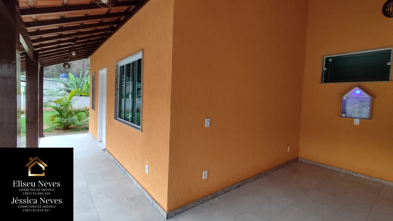 Casa à venda com 2 quartos, 970m² - Foto 15