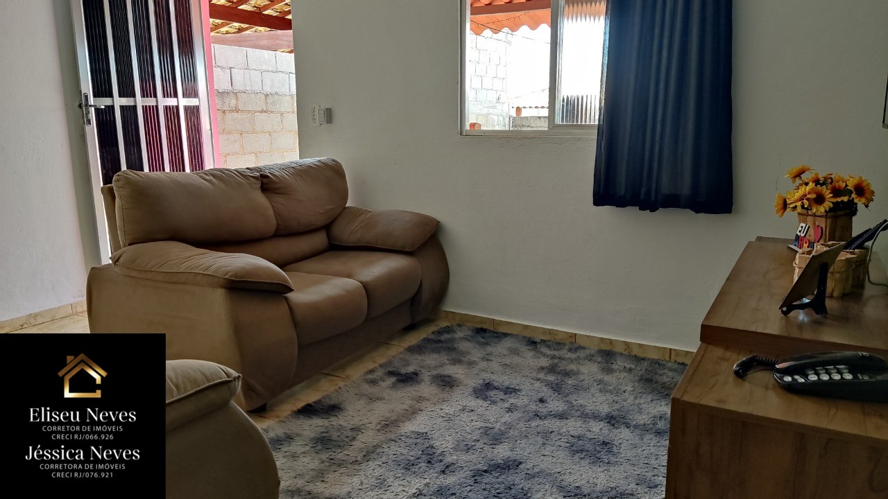 Casa à venda com 2 quartos, 187m² - Foto 4