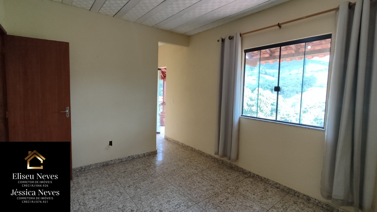 Casa à venda com 2 quartos, 1003m² - Foto 11