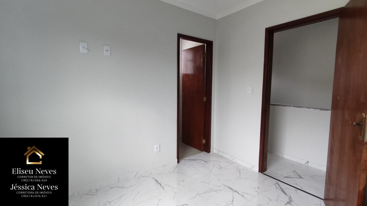 Casa à venda com 2 quartos, 200m² - Foto 11