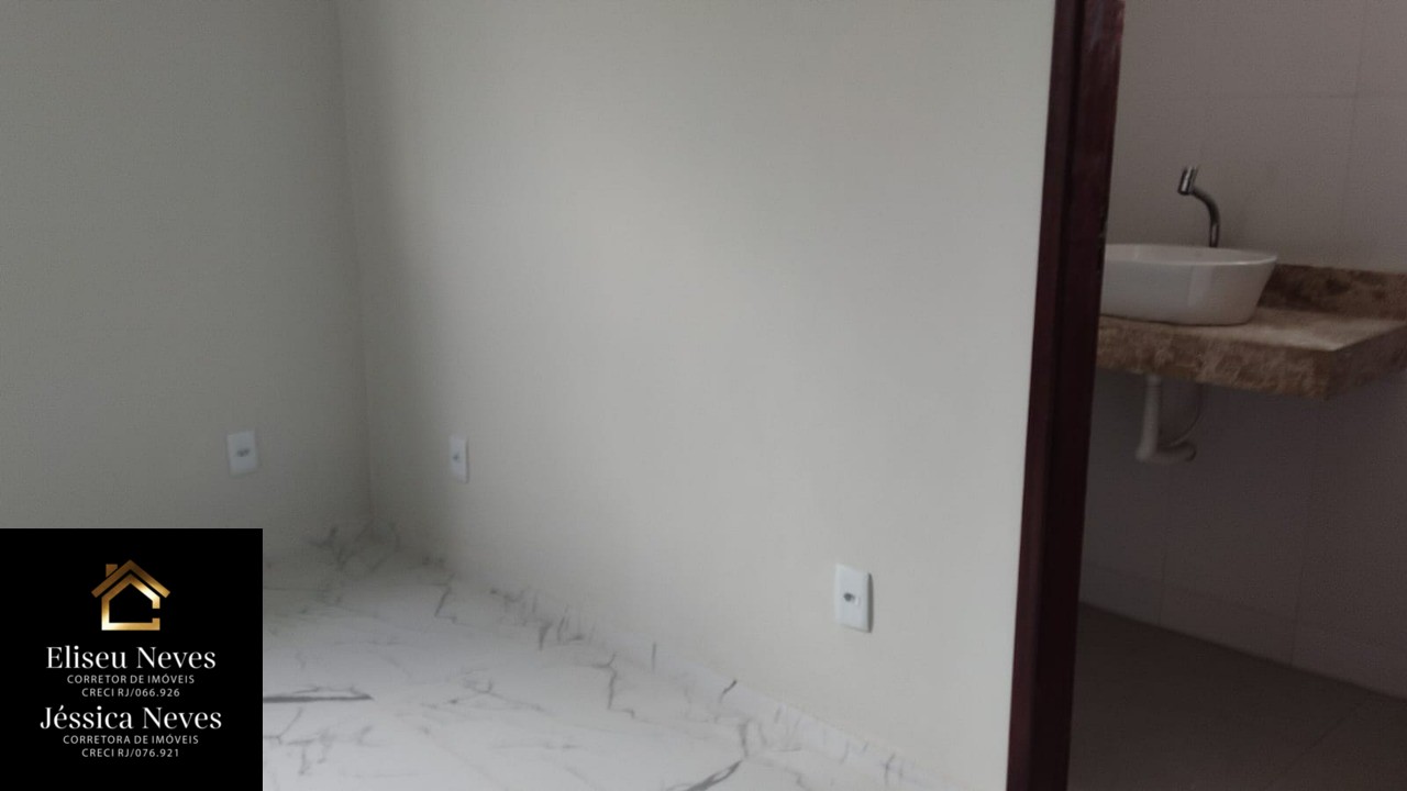 Casa à venda com 2 quartos, 200m² - Foto 14