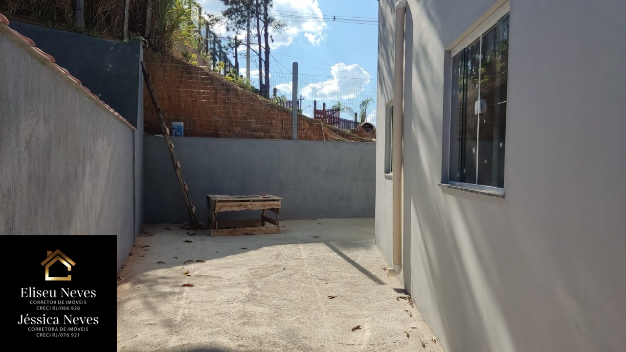 Casa à venda com 3 quartos, 400m² - Foto 16