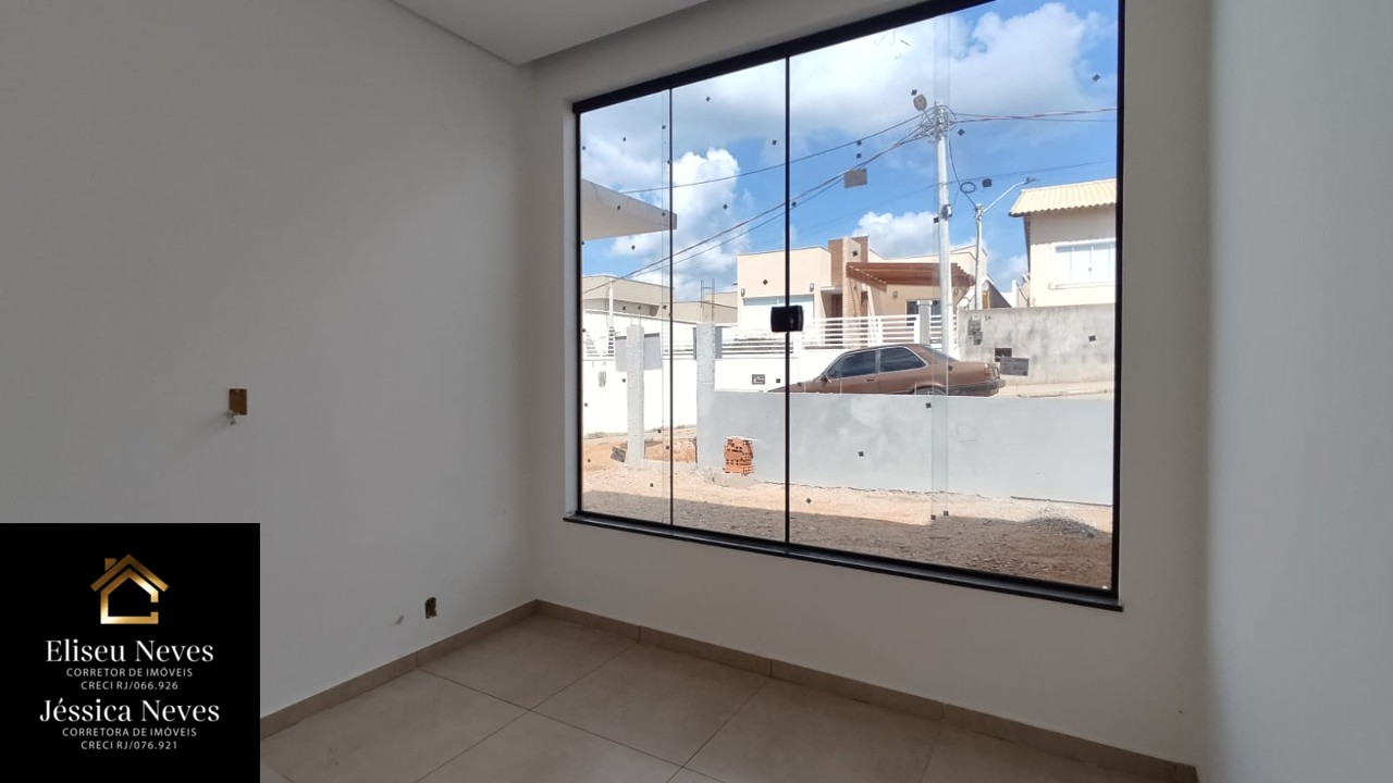 Casa à venda com 3 quartos, 367m² - Foto 5