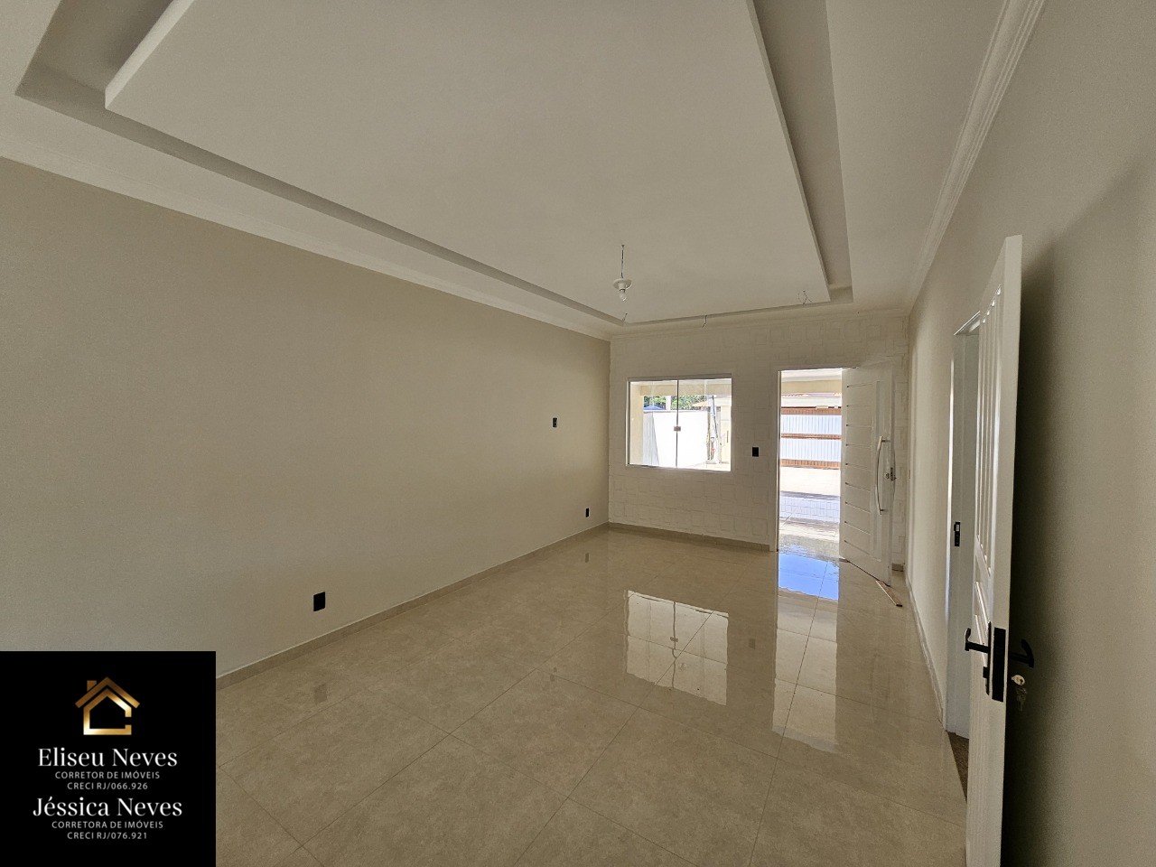 Casa à venda com 3 quartos, 360m² - Foto 8