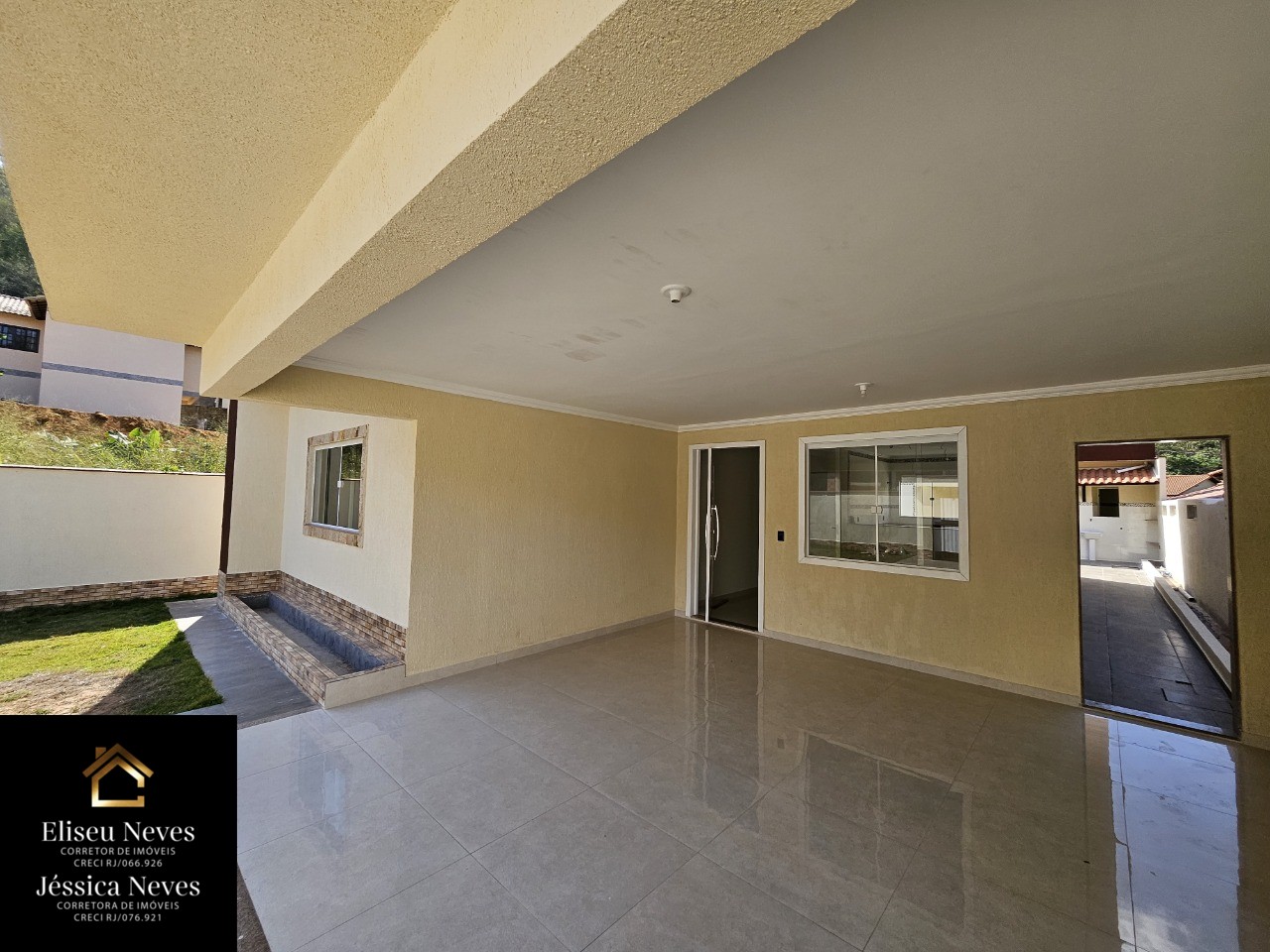 Casa à venda com 3 quartos, 360m² - Foto 4