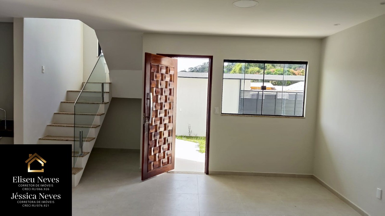 Casa à venda com 3 quartos, 293m² - Foto 2