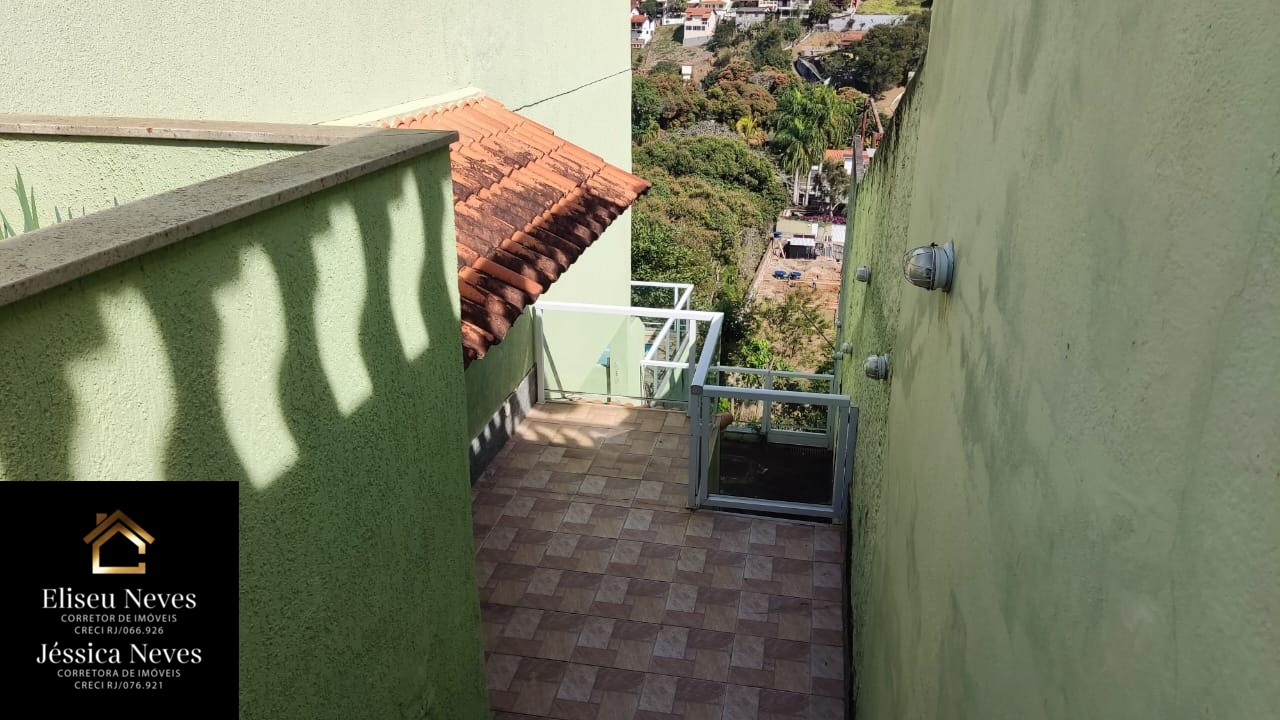 Casa à venda com 4 quartos, 450m² - Foto 4