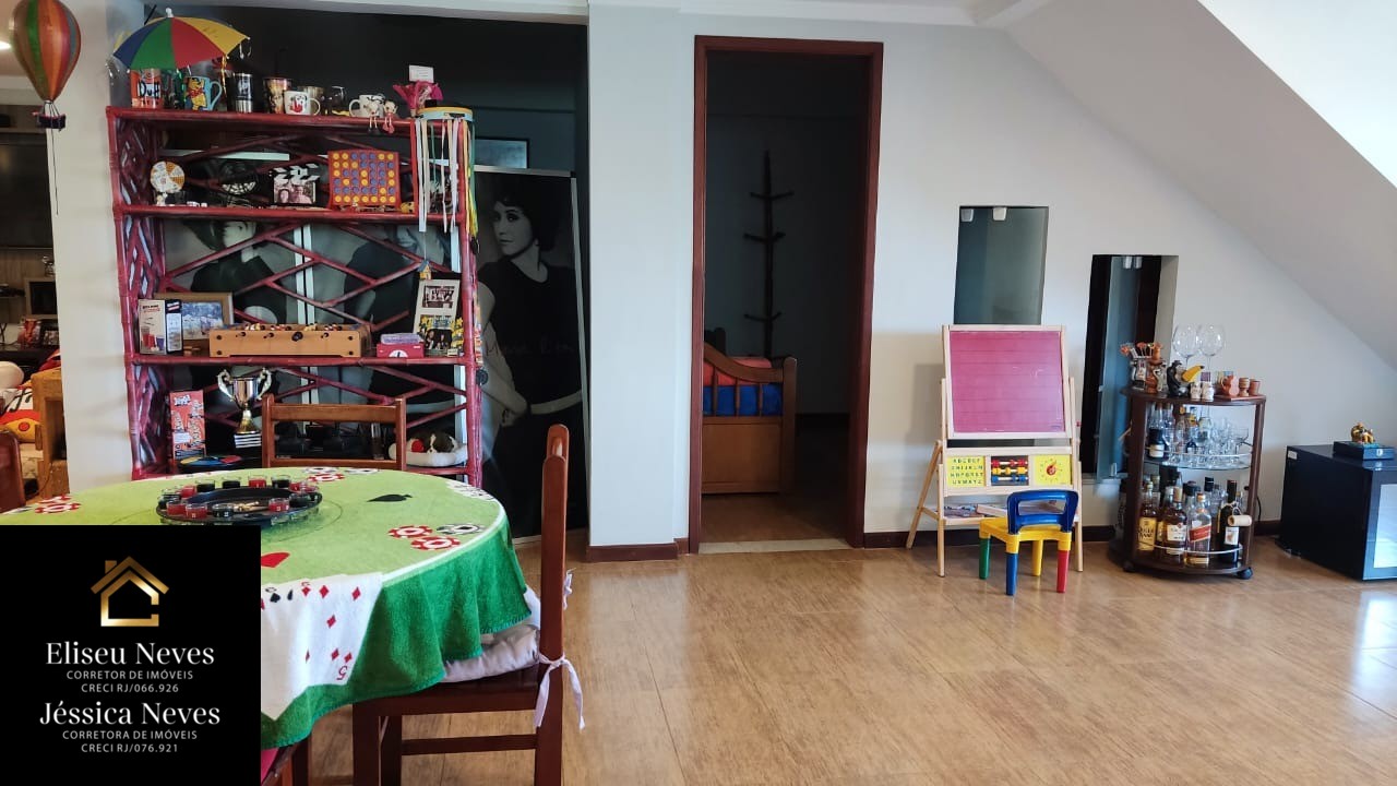 Casa à venda com 4 quartos, 450m² - Foto 30