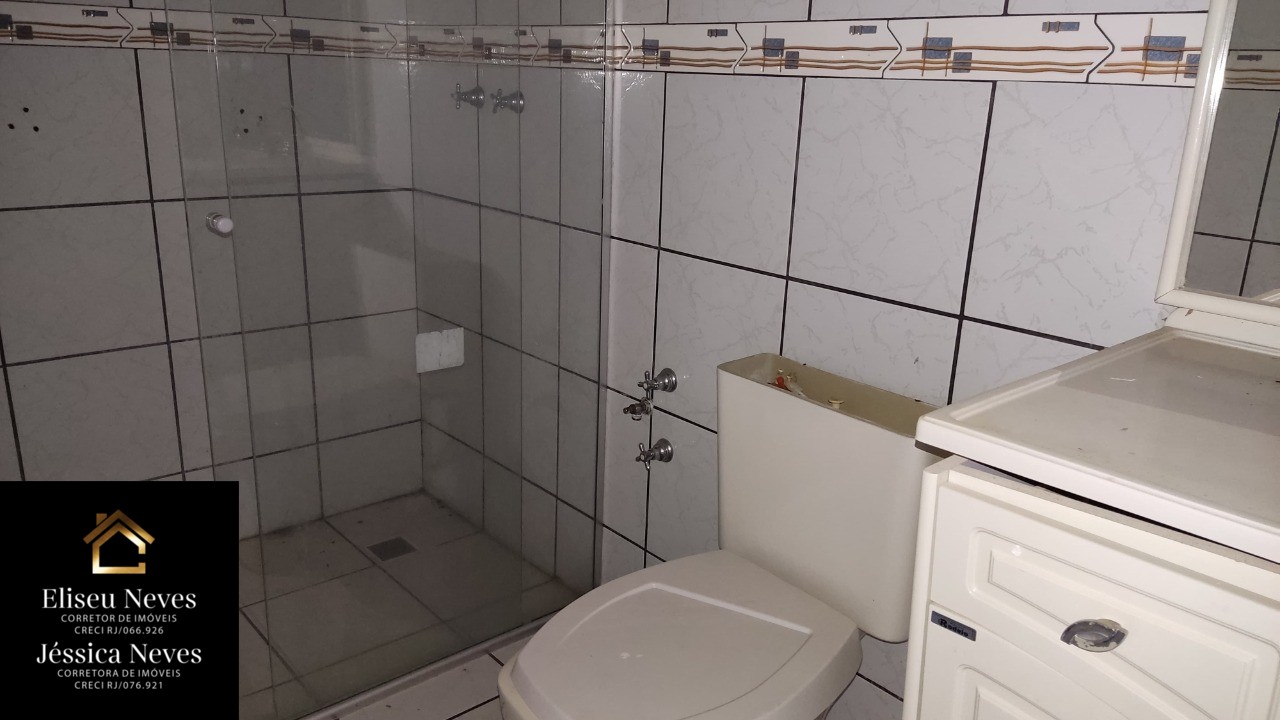 Casa à venda com 4 quartos, 1990m² - Foto 16