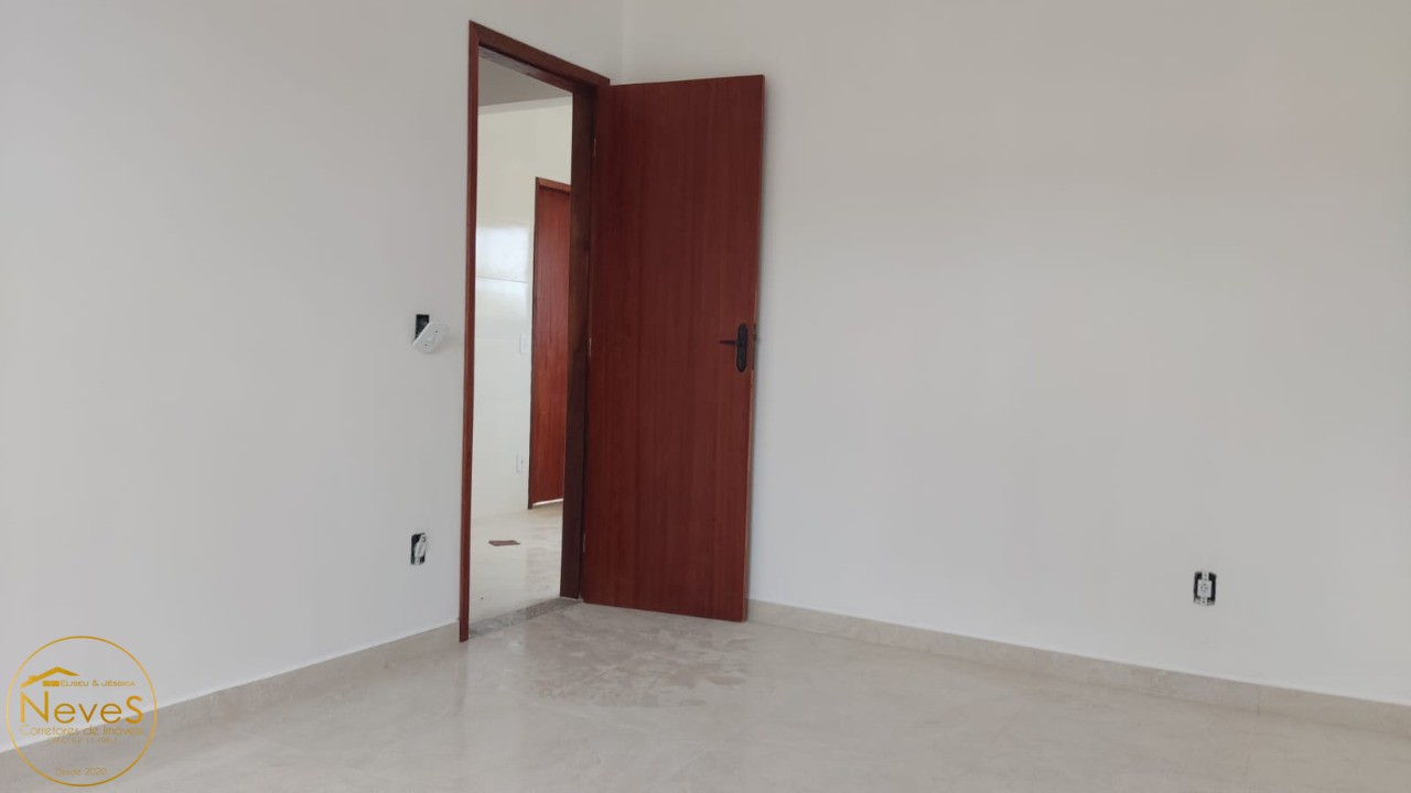 Casa à venda com 2 quartos, 256m² - Foto 11