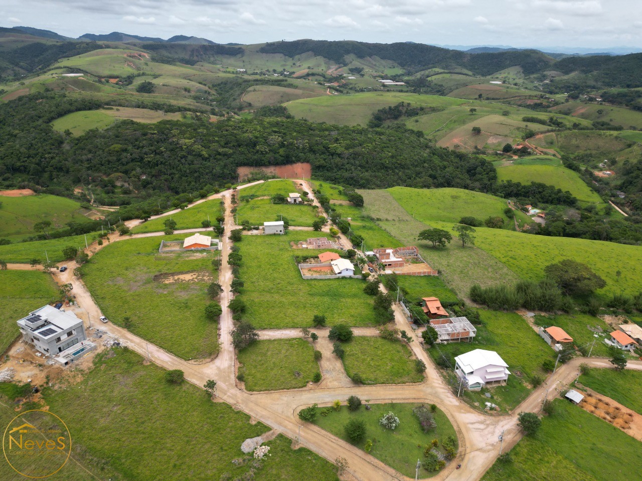 Terreno à venda, 571m² - Foto 1