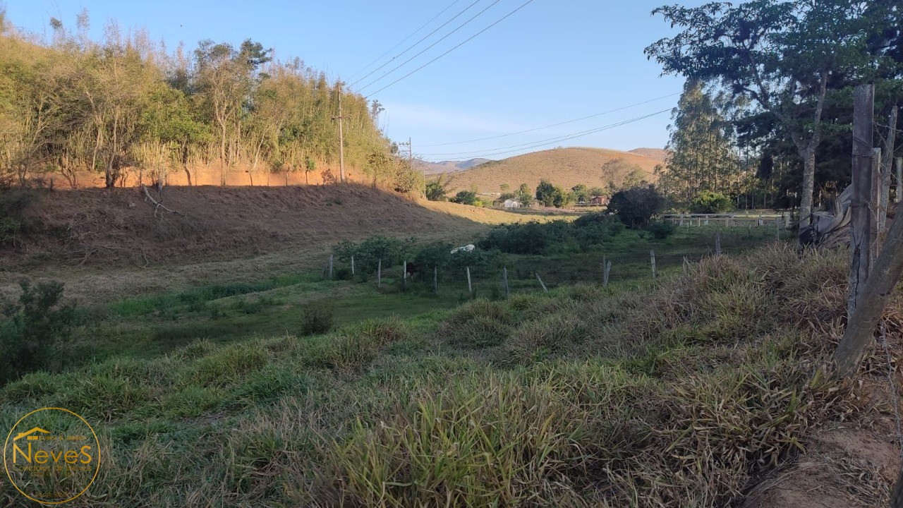 Terreno à venda, 1760m² - Foto 1