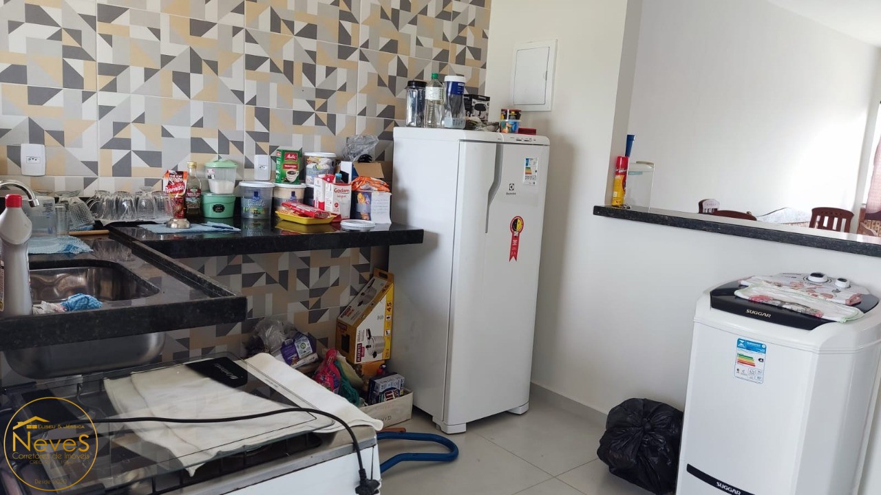 Casa à venda com 2 quartos, 360m² - Foto 8