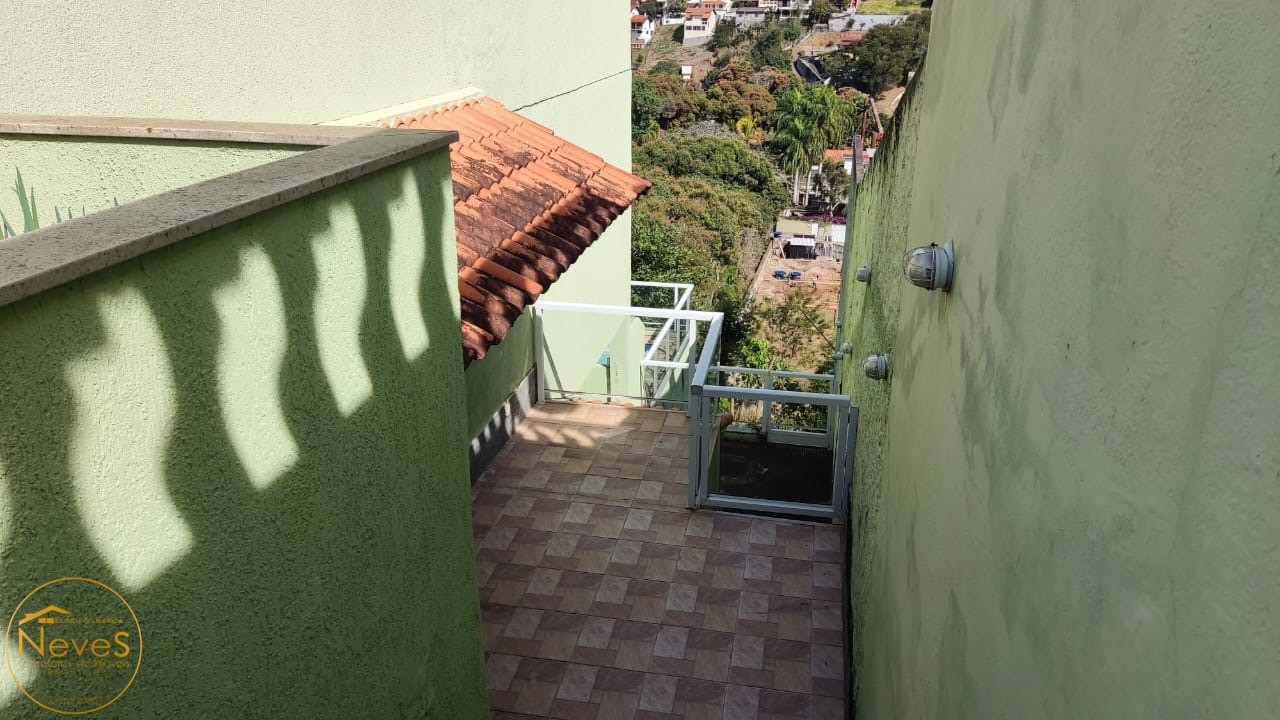 Casa à venda com 4 quartos, 450m² - Foto 6