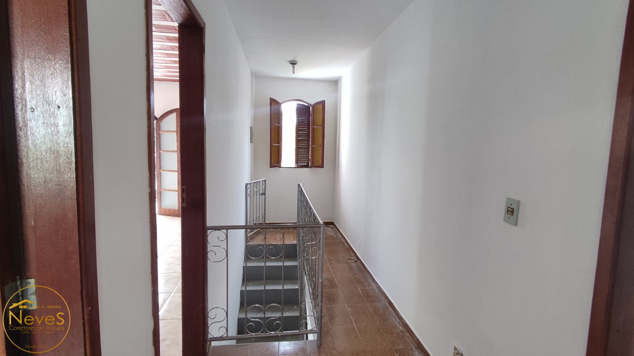 Casa à venda com 3 quartos, 264m² - Foto 13