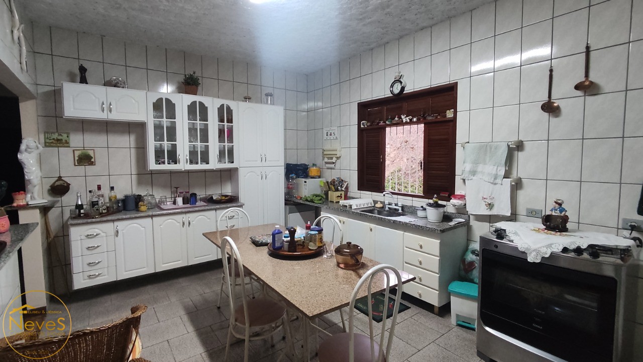 Casa à venda com 3 quartos, 1740m² - Foto 15