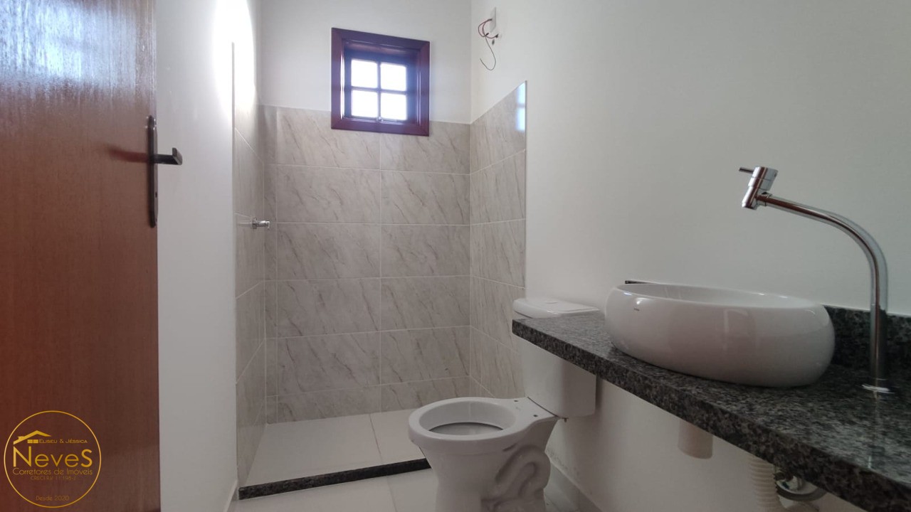 Casa à venda com 2 quartos, 180m² - Foto 8