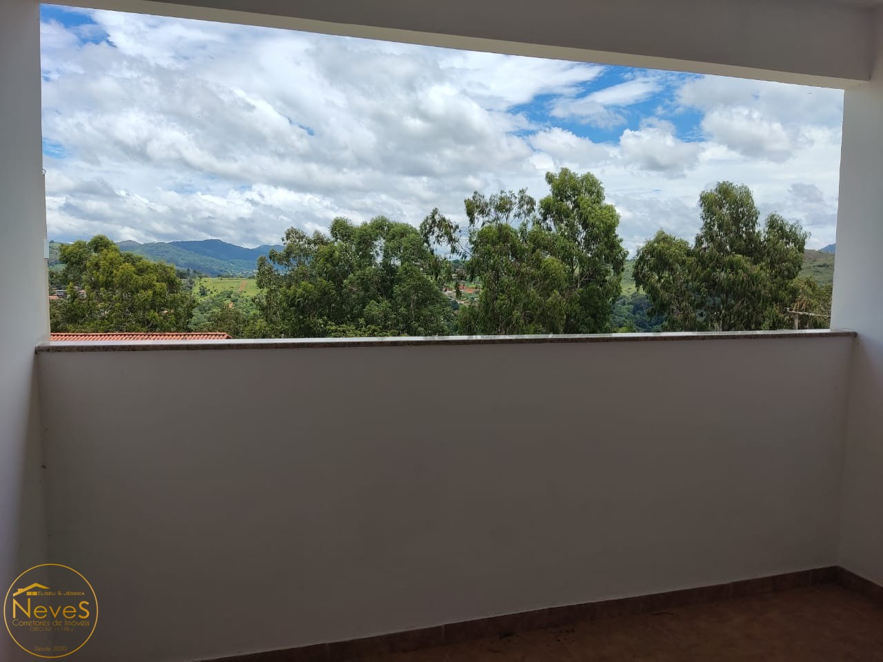 Casa à venda com 3 quartos, 432m² - Foto 4