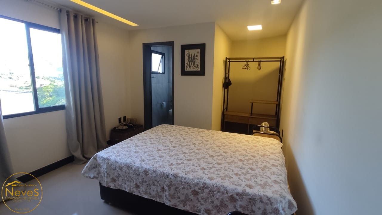 Casa à venda com 3 quartos, 700m² - Foto 11