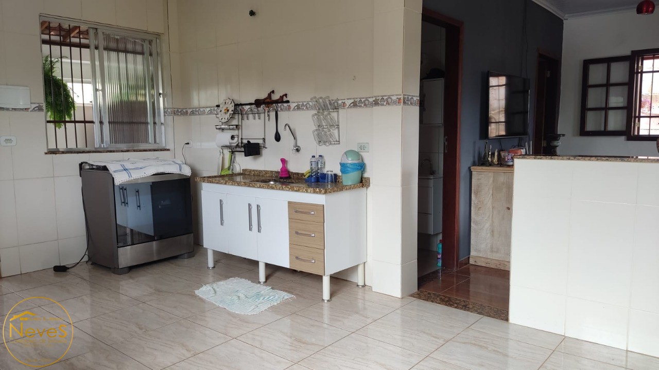 Casa à venda com 2 quartos, 339m² - Foto 20