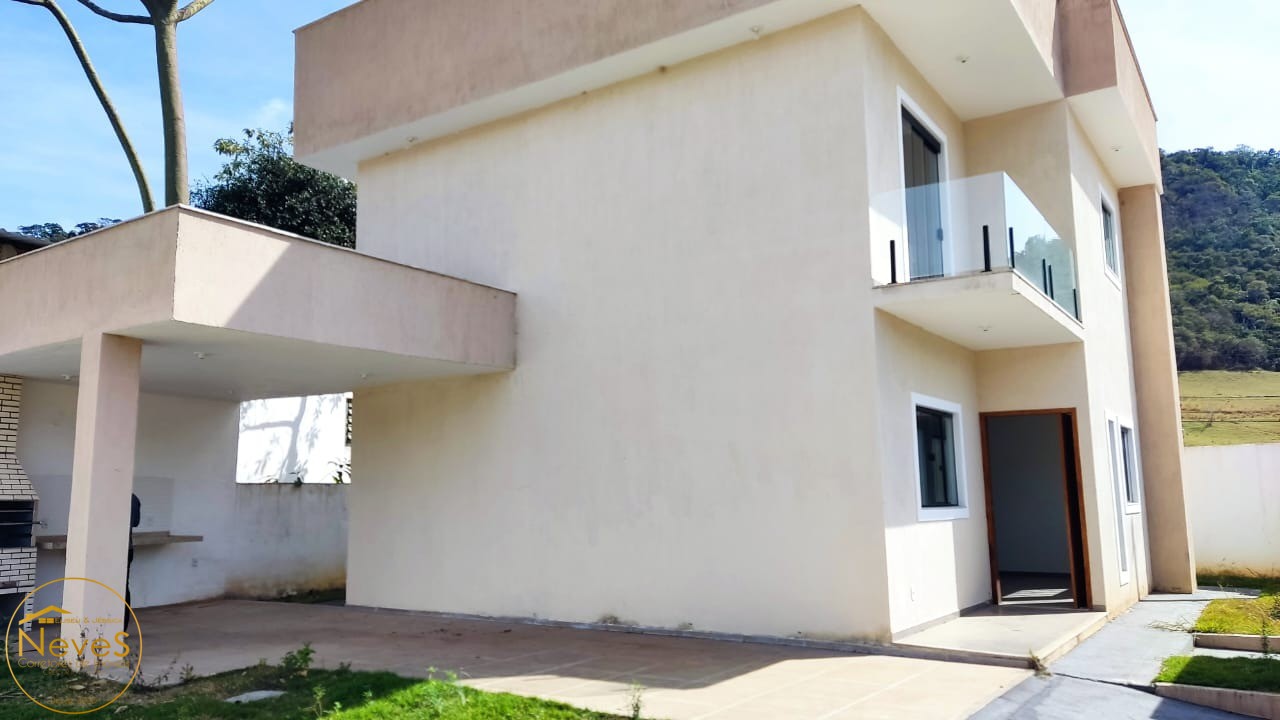 Casa à venda com 3 quartos, 260m² - Foto 3