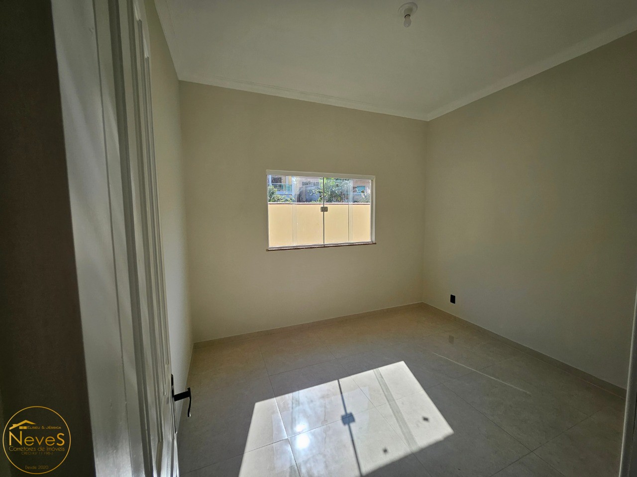 Casa à venda com 3 quartos, 360m² - Foto 25