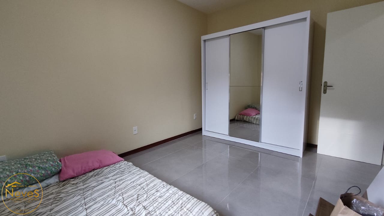 Casa à venda com 2 quartos, 970m² - Foto 24