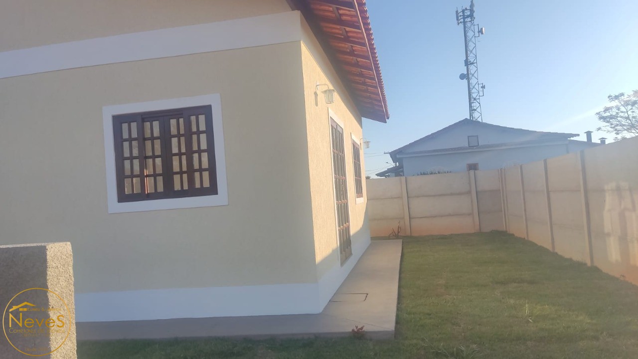 Casa à venda com 2 quartos, 180m² - Foto 18