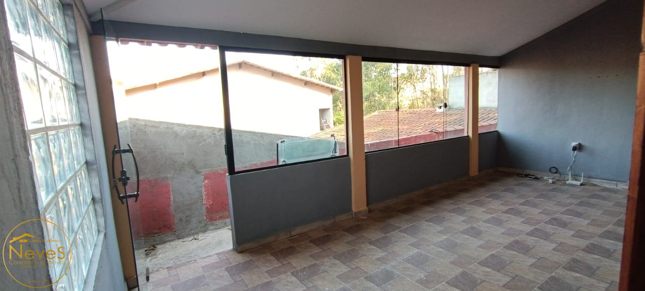 Casa à venda com 3 quartos, 150m² - Foto 17