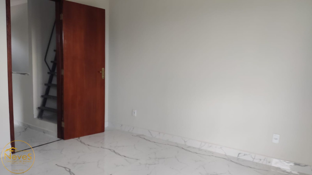 Casa à venda com 2 quartos, 200m² - Foto 13