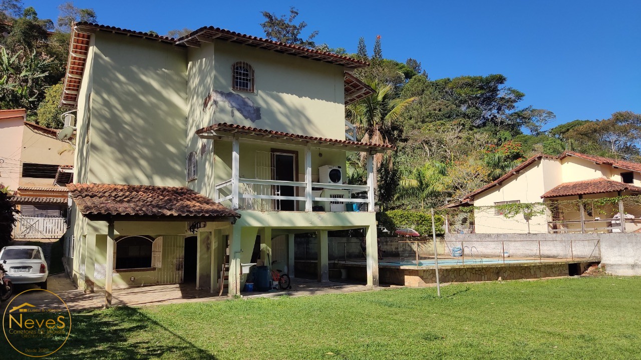 Casa à venda com 3 quartos, 920m² - Foto 37