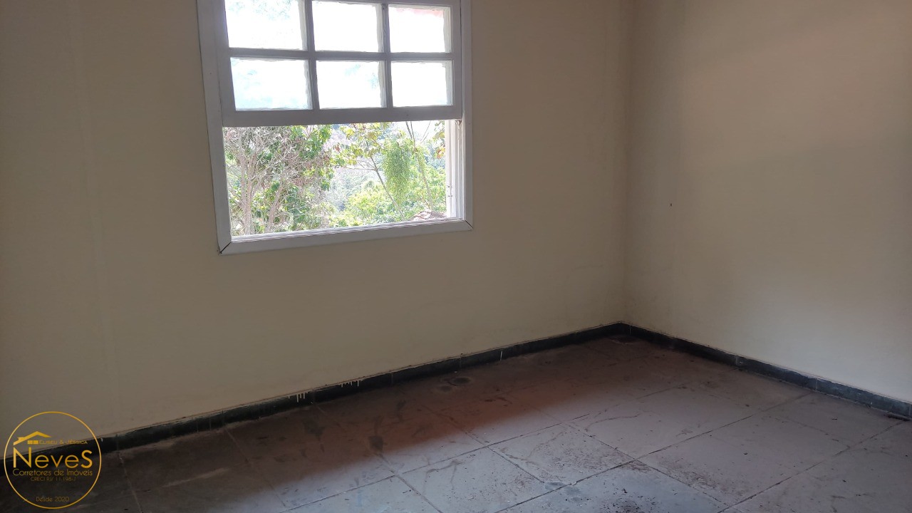 Casa à venda com 2 quartos, 3102m² - Foto 18