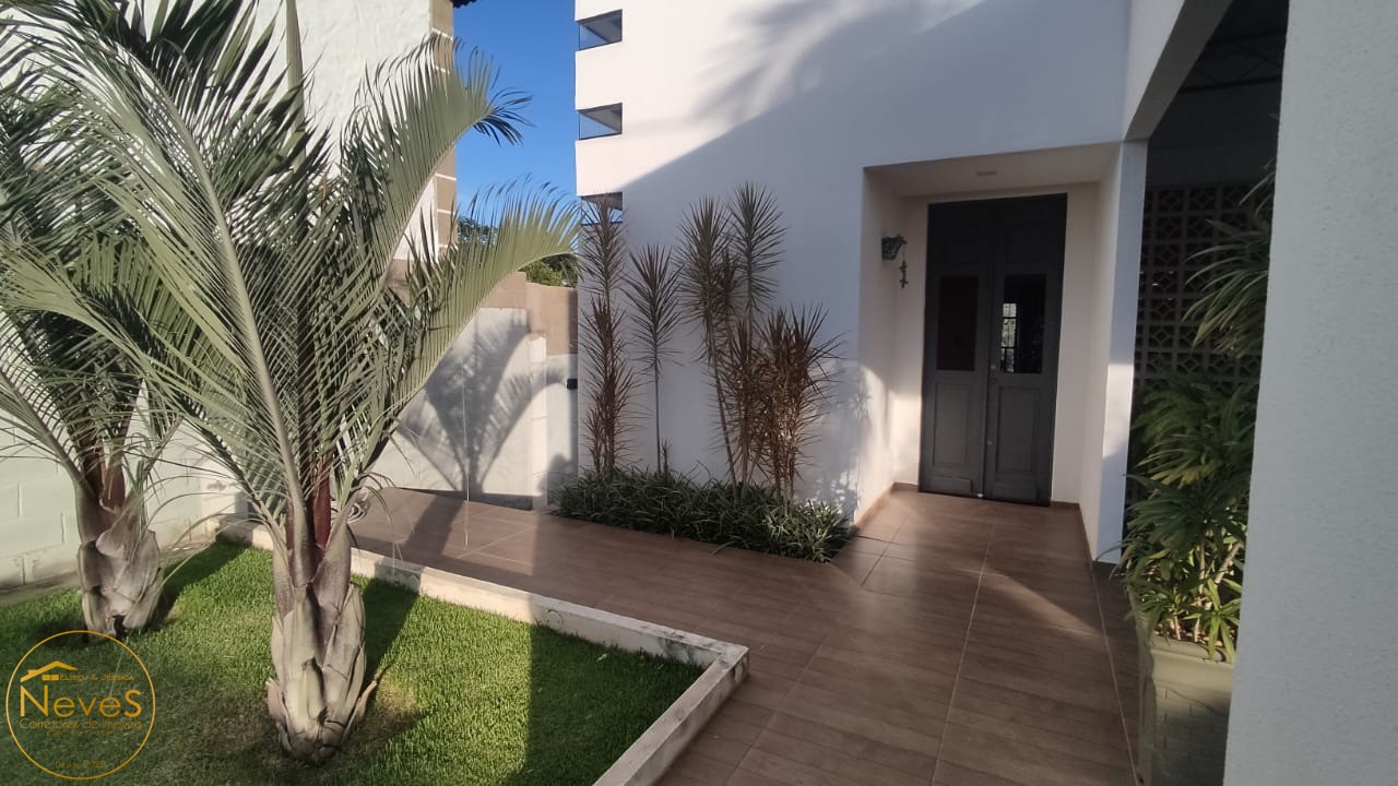 Casa à venda com 3 quartos, 700m² - Foto 4