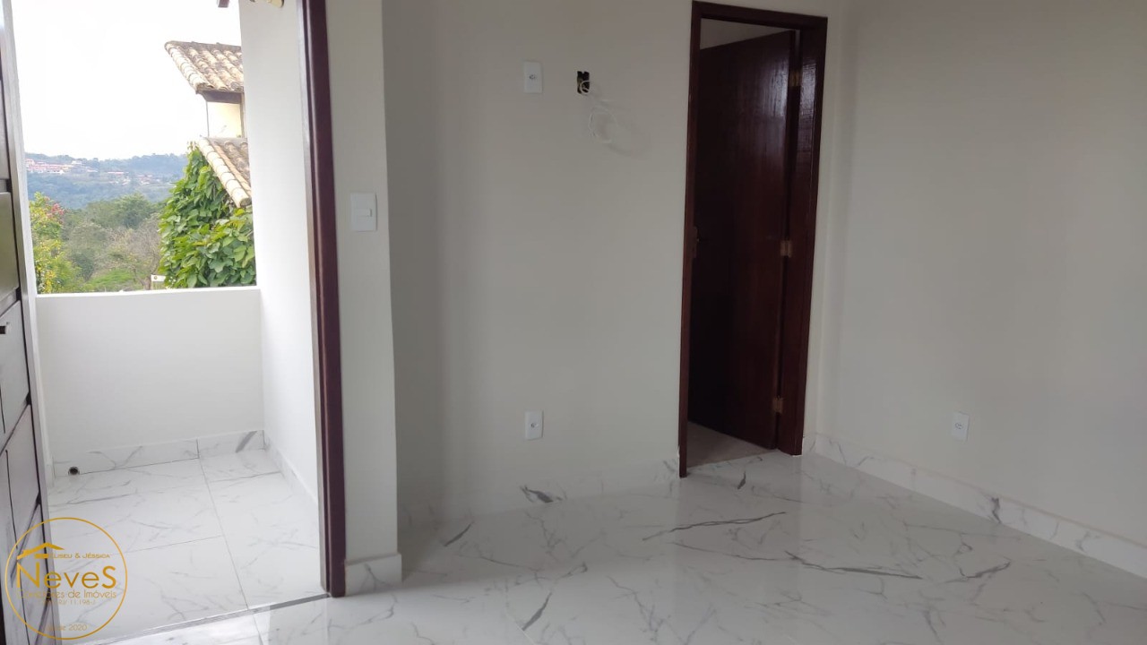 Casa à venda com 2 quartos, 200m² - Foto 9