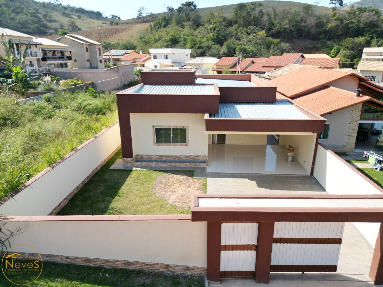 Casa à venda com 3 quartos, 360m² - Foto 41