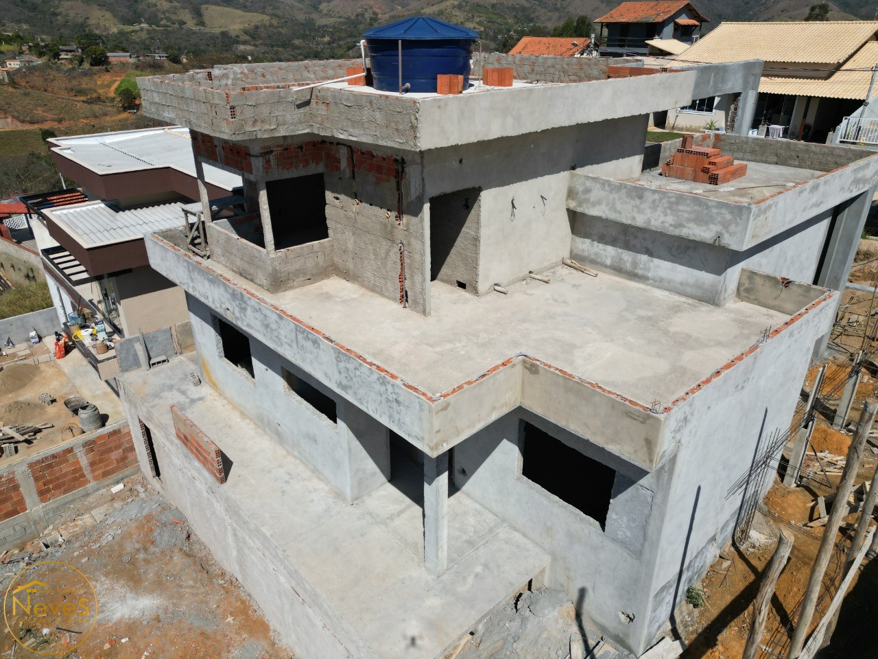 Casa à venda com 3 quartos, 368m² - Foto 26