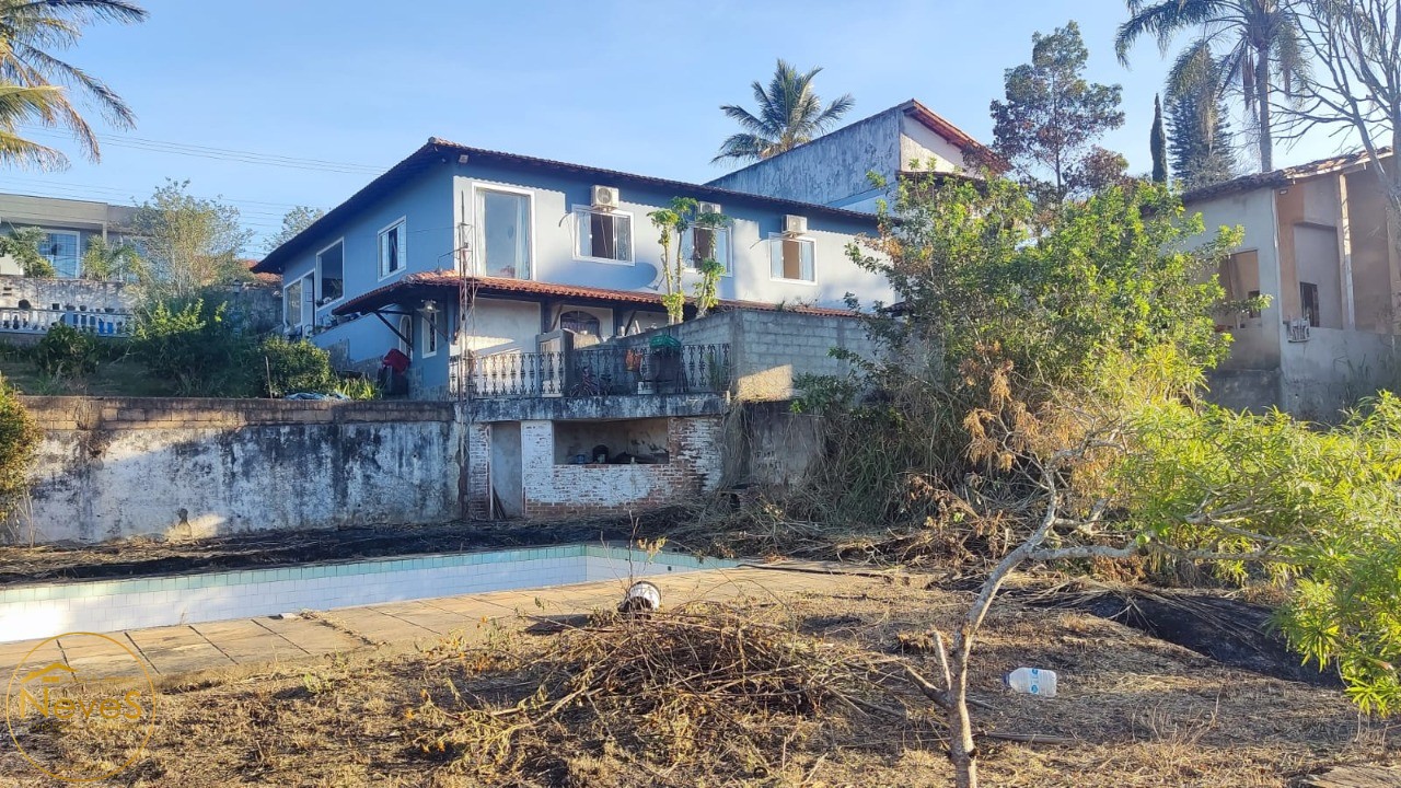 Casa à venda com 3 quartos, 2635m² - Foto 2