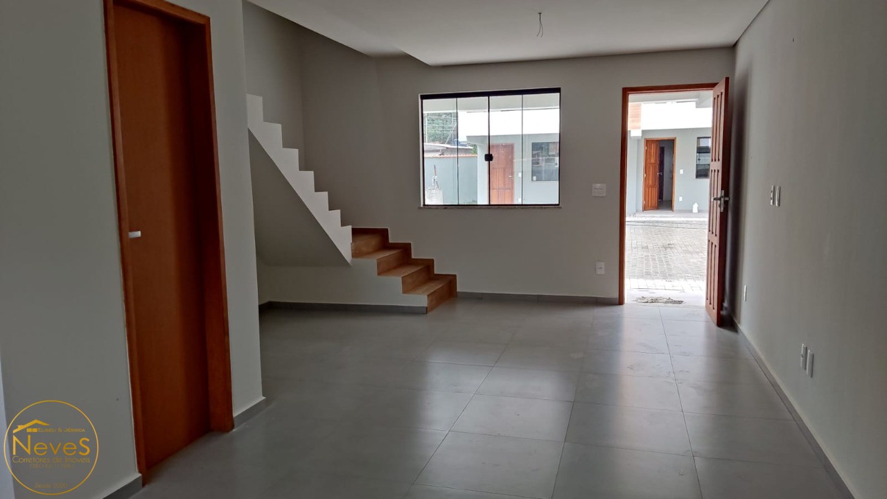 Casa à venda com 2 quartos, 199m² - Foto 4