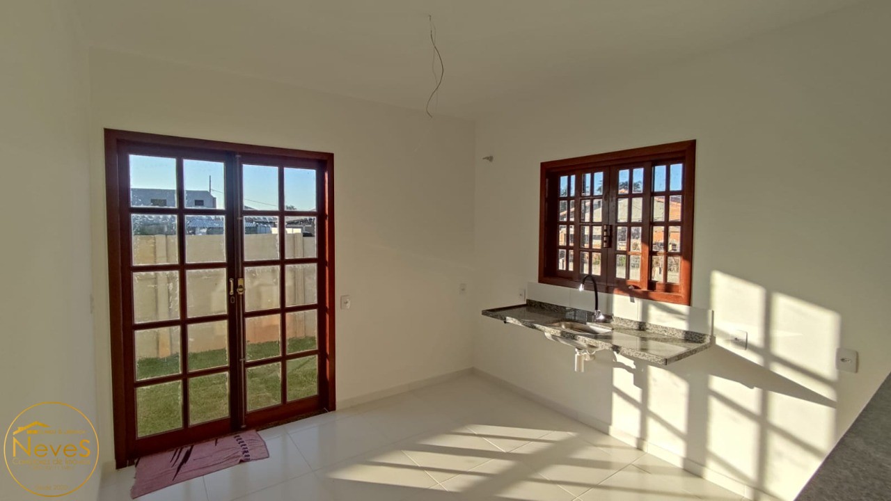 Casa à venda com 2 quartos, 180m² - Foto 15