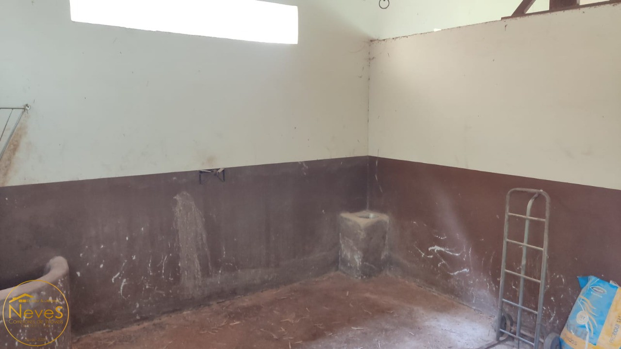 Sítio à venda com 4 quartos, 2046m² - Foto 22