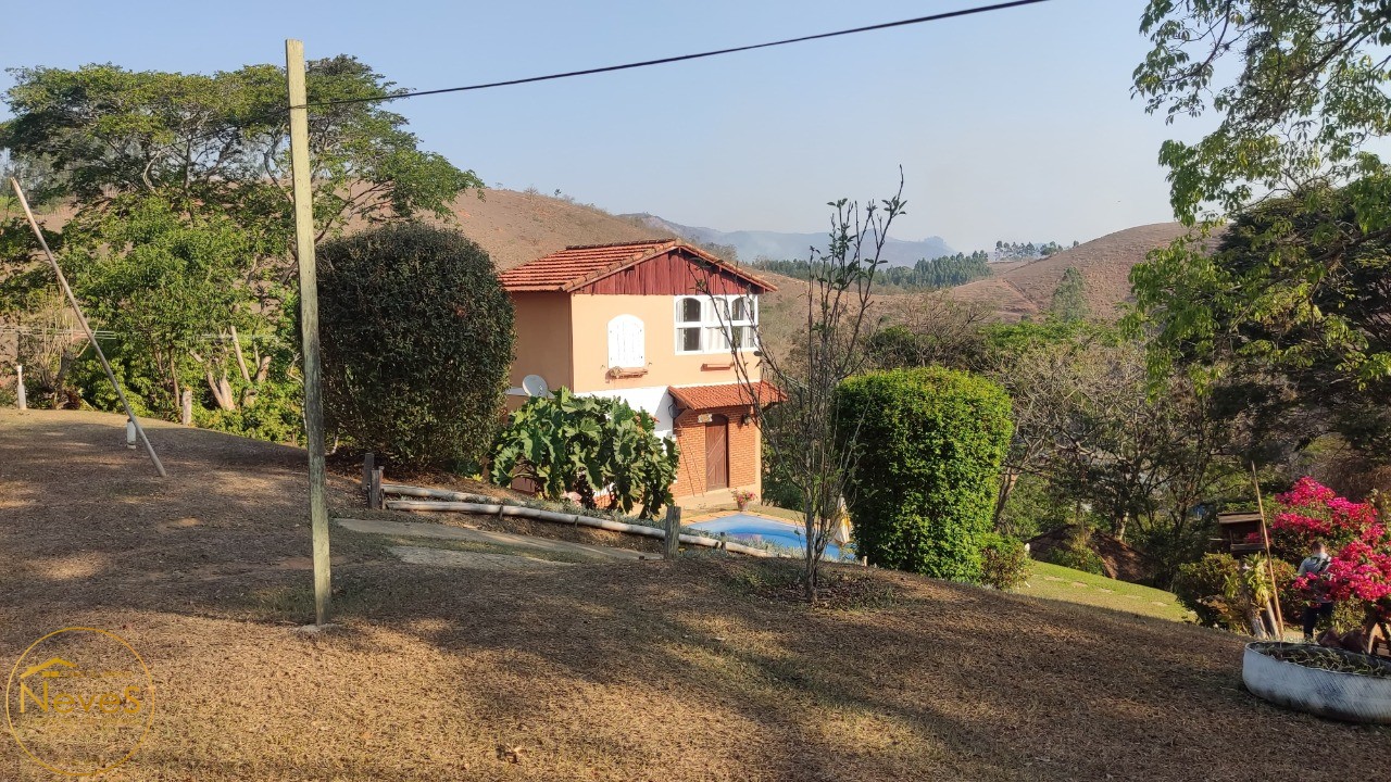 Casa à venda com 3 quartos, 1970m² - Foto 25