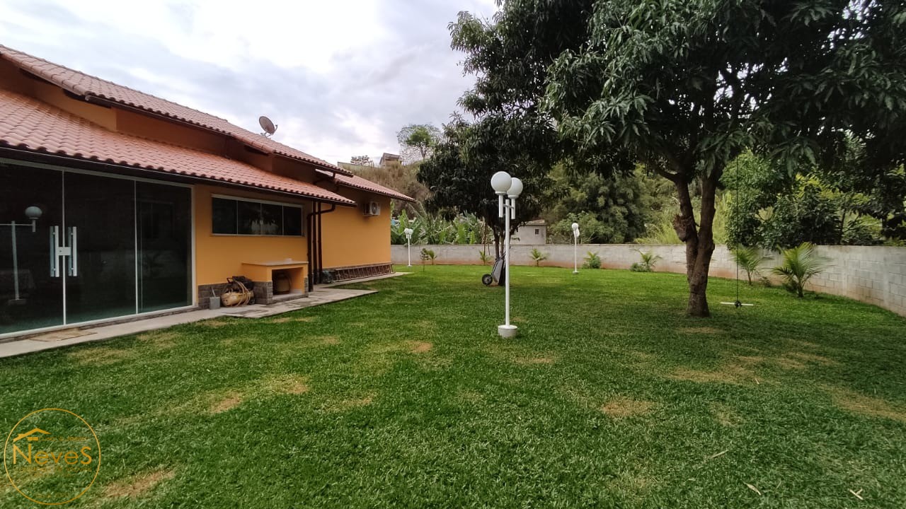 Casa à venda com 2 quartos, 970m² - Foto 11