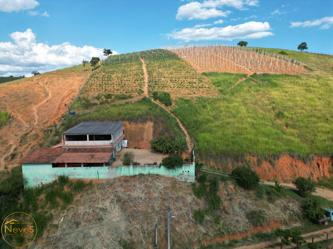 Sítio à venda com 2 quartos, 15486m² - Foto 30