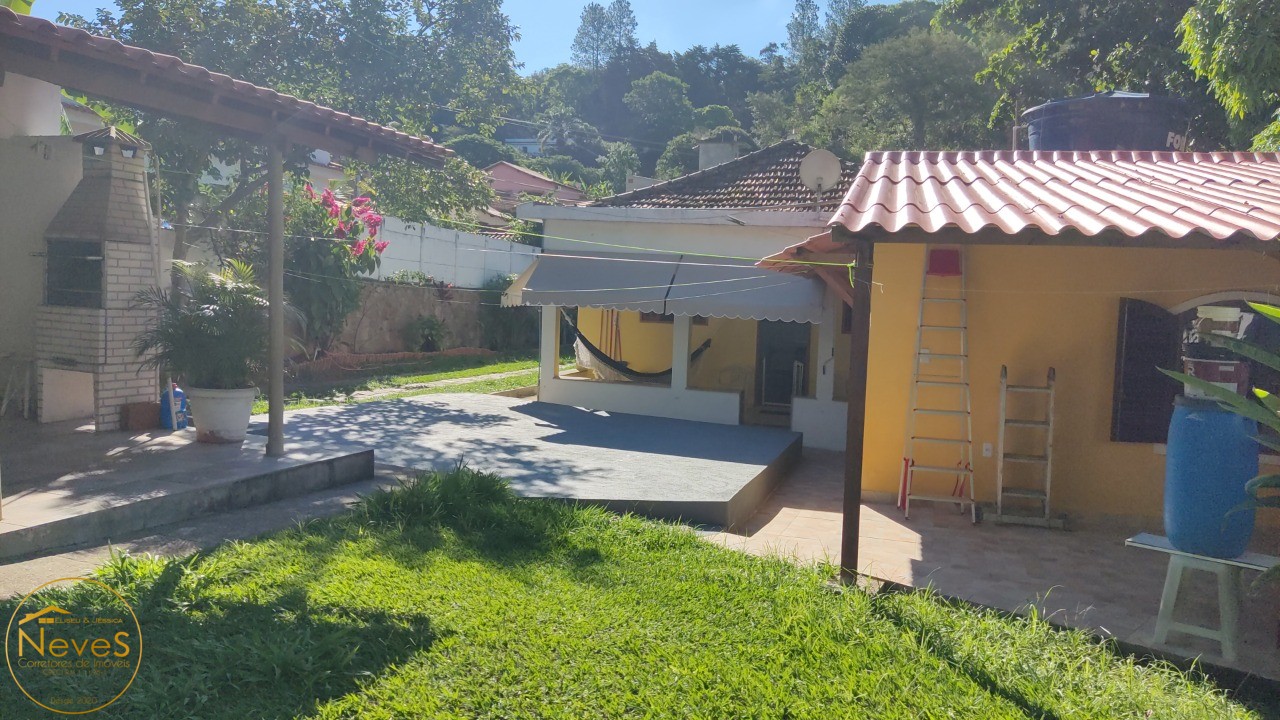 Casa à venda com 3 quartos, 600m² - Foto 33